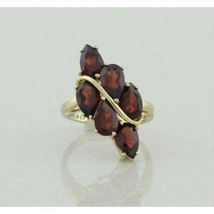 10k Yellow Gold Natural Garnet Ring Size 7